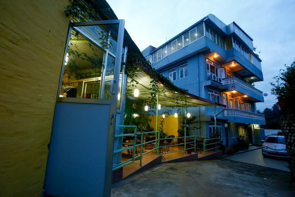 Hotel Nandini Kathmandu Exterior photo